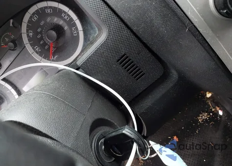 2011 Ford Escape Xlt z USA, uszkodzony, nr VIN 1FMCU0DG5BKA78379